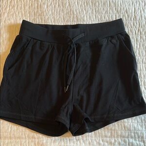 Black Athletic Shorts with Elastic Waistband and Relaxed Fit